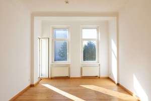 Kompakte 1-Zimmer-Wohnung mit Westbalkon in Friedrichshain – Bödikerstraße 8, 10245 Friedrichshain, Berlin – Vorschaubild 1