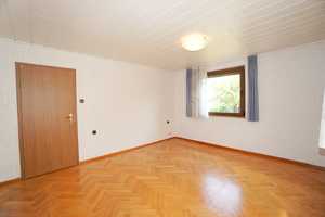 Großzügiges Zweifamilienhaus in ruhiger Lage – Esslingen (Kreis) – Vorschaubild 7