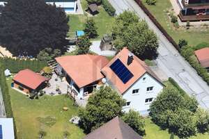 CHARMATES ANWESEN MIT TRAUMHAFTEM GARTEN – Die vollständige Adresse der Immobilie erhältst du vom Anbieter., 79771 Klettgau – Vorschaubild 1