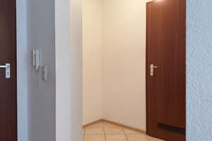 Rentnergerechtes Wohnen im Herzen von Reutlingen.
Ihre Chane! – Die vollständige Adresse der Immobilie erhältst du vom Anbieter., 72762 Reutlingen-Mitte, Reutlingen – Vorschaubild 16