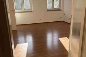 Helles Appartement in Top-Lage Nähe Glockenbachviertel von privat – 80337 Am alten südlichen Friedhof, München – Vorschaubild 2