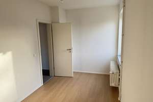 Frisch renoviert & einzugsbereit: Helle, moderne Wohnung mit Balkon und Tageslichtbad – Lessingstr. 10, 38226 Lebenstedt, Salzgitter – Vorschaubild 16