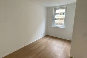 1 Zimmerwohnung mit WBS besonderem Wohnbedarf! – Dolgenseestr. 9a, 10319 Friedrichsfelde, Berlin – Vorschaubild 7