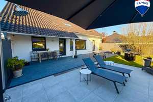 Stilvolles Einfamilienhaus mit beheiztem Pool und großzügigem Garten in Bielefeld – Nähe Flugplatz S – Bielefeld – Vorschaubild 4