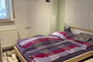 Gepflegtes Einfamilienhaus in ruhiger Wohnlage – Kulmbach (Kreis) – Vorschaubild 7