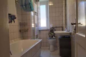 WG aufgepasst!! Top Lage für Studierende - 4 Zimmer Wohnung im 2. OG, nahe der Universität – Sailerstr. 10, 93053 Galgenberg, Regensburg – Vorschaubild 4