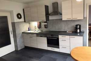 Wohnhaus mit Einbauküche, Wintergarten, Doppelgarage und Werkstatt in zentraler Lage von Mainburg! – Kelheim (Kreis) – Vorschaubild 11