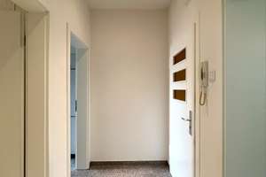 ++ GEMÜTLICHE WOHNUNG MIT BALKON CITYNÄHE - EINBAUKÜCHE INKL. . Stellplatz/Garage möglich++ – Kipperstr. 2 2. OG links, 42853 Altstadt, Remscheid – Vorschaubild 7