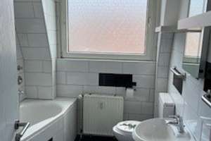 Geräumige 3,5 Raum Wohnung mit Balkon – Von-der-Reckestr. 6, 45879 Altstadt, Gelsenkirchen – Vorschaubild 12