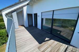 Lichtdurchflutetes Architektenhaus mit großem Garten und traumhaftem Ausblick. Ideal für Familien. – Am Alten Weinberg 26, 65207 Breckenheim, Wiesbaden – Vorschaubild 14
