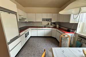 Charmantes Zuhause mit Garten und zwei Garagen in ruhiger Lage – Hitzestraße 61, 46399 Borken (Kreis) – Vorschaubild 4