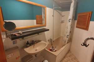Helle, ruhige Altbau-2,5-Zimmer-Wohnung in Ravensbeg, modernisiert – Die vollständige Adresse der Immobilie erhältst du vom Anbieter., 24118 Ravensberg, Kiel – Vorschaubild 4