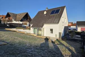 🏡 Stilvolles Einfamilienhaus in Bestlage - modern, ruhig, sofort bezugsfrei – Ortenleite 8, 96161 Gerach – Vorschaubild 2