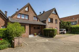 Einziehen und wohlfühlen – hochwertiges Einfamilienhaus mit Charakter in St. Tönis! – Die vollständige Adresse der Immobilie erhältst du vom Anbieter., 47918 Tönisvorst – Vorschaubild 34