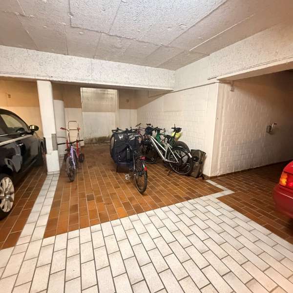 ** Wohnung im repräsentativen Anwesen - in einer der begehrtesten Wohnlagen Aachens - Südviertel **
