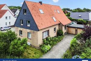 Generationswohnen: Geräumiges Zweifamilienhaus! – Die vollständige Adresse der Immobilie erhältst du vom Anbieter., 33803 Steinhagen – Vorschaubild 1