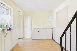 Teilmodernisiertes Einfamilienhaus mit Garage und Nebengebäude in Vettweiß-Kelz! – Broichstraße 7, 52391 Vettweiß – Vorschaubild 5