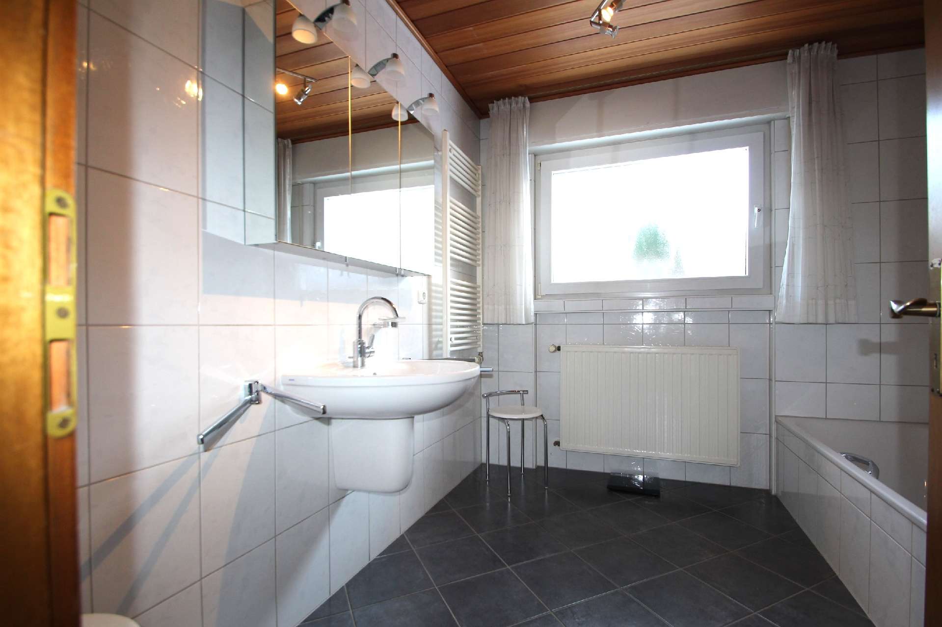 Immobilie in Fröndenberg/Ruhr - Gepflegtes Einfamilienhaus mit idealer Aufteilung und guter Substanz in idyllischer Dorflage - Bild 10