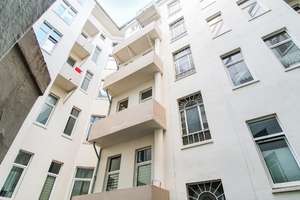 Traumhafte 4 Zimmer Wohnung mit Durchgangszimmer und großem Balkon am Martin Donandt Platz – Die vollständige Adresse der Immobilie erhältst du vom Anbieter., 27568 Mitte, Bremerhaven – Vorschaubild 14