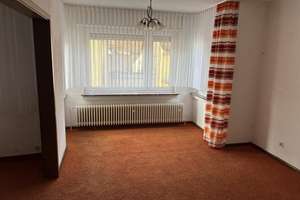 Gepflegte Doppelhaushälfte in schöner, zentrumsnaher Wohnlage – Die vollständige Adresse der Immobilie erhältst du vom Anbieter., 57074 Siegen, Siegen – Vorschaubild 4