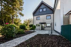 Großzügiges Reihenhaus in Leverkusen-Rheindorf * 5-Zi * ca. 151,38 m² Wfl. * ca. 84,64 m² Nutzfl. – Die vollständige Adresse der Immobilie erhältst du vom Anbieter., 51371 Rheindorf, Leverkusen – Vorschaubild 2