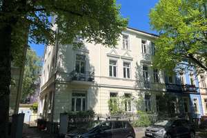 3-Parteienhaus aus der Gründerzeit im Villenviertel von Bad Godesberg – Die vollständige Adresse der Immobilie erhältst du vom Anbieter., 53173 Godesberg-Villenviertel, Bonn – Vorschaubild 1