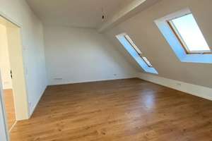 3 Zimmer / 109m² – Dachgeschosswohnung in Köpenick mit hochwertiger Einbauküche sucht Nachmieter – Die vollständige Adresse der Immobilie erhältst du vom Anbieter., 12557 Köpenick, Berlin – Vorschaubild 5