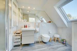 Exklusive und großzügige Villa mit Schwimmbad in ruhiger Lage – 40627 Unterbach, Düsseldorf – Vorschaubild 20