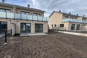 Modernes Reihenendhaus Neubau | KfW 40 | PV-Anlage | Verden – Trensenweg 16, 27283 Verden (Aller) – Vorschaubild 4