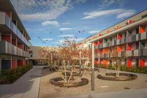 Property thumbnail 2