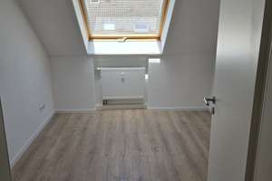 Moderne Dachgeschoss-ETW in Leverkusen-Wiesdorf – Top Lage – 51373 Wiesdorf, Leverkusen – Vorschaubild 9