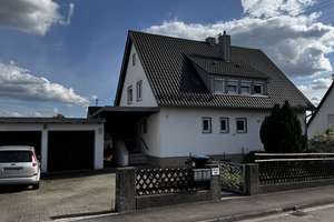 Zweifamilienhaus in bester Wohnlage, provisionsfrei – Die vollständige Adresse der Immobilie erhältst du vom Anbieter., 89343 Jettingen-Scheppach – Vorschaubild 2