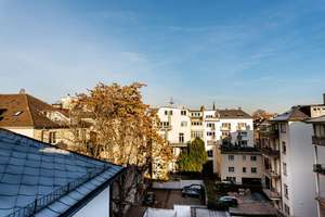 Renovierte Dachgeschoss-Wohnung im Westend – 60325 Westend-Süd, Frankfurt am Main – Vorschaubild 9