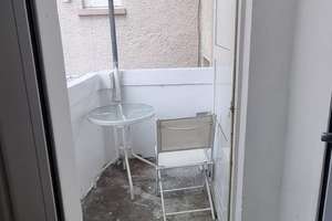 Vermietung auf Zeit: Attraktive vollmöblierte 3-Zimmer Wohnung mit Balkon im 3. OG in Pforzheim-Au – Die vollständige Adresse der Immobilie erhältst du vom Anbieter., 75175 Innenstadt, Pforzheim – Vorschaubild 5