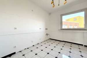 Helle 3-Zimmer-Wohnung mit Balkon in Bochum-Wattenscheid – bequem mit dem Aufzug erreichbar – Wikingerstraße 10, 44867 Bochum – Vorschaubild 9