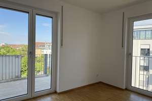 Herrliche 4 Zimmer Wohnung mit Westbalkon – Die vollständige Adresse der Immobilie erhältst du vom Anbieter., 90763 Südstadt Industriegebiet, Fürth – Vorschaubild 9