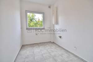Lichtdurchflutete 1-Zimmerwohnung mit Balkon & Stellplatz! Berlin-Lichterfelde – Die vollständige Adresse der Immobilie erhältst du vom Anbieter., 12207 Lichterfelde, Berlin – Vorschaubild 4