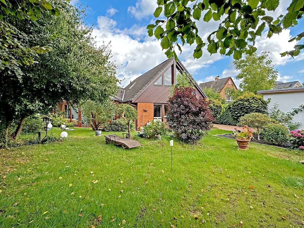 Immobilie in Börnsen - Attraktives Zweifamilienhaus in wunderbar ruhiger Wohnlage in Börnsen - Wentzel Dr. - Bild 3