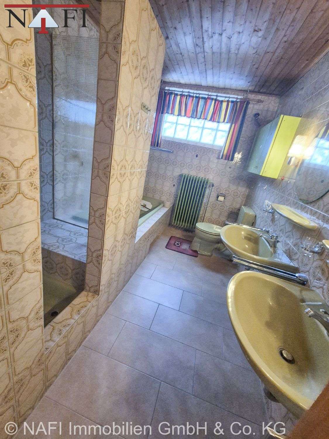 Immobilie in Uhingen - PLATZWUNDER, großzügiges Einfamilienhaus mit Einliegerwohnung und toller Aussicht - Bild 10