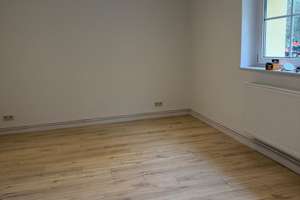 Top Renovierte  schöne 3-Zimmer Erdgeschoß Wohnung, Balkon und Einbauküche – Borsigstr 16, 38112 Viewegsgarten-Bebelhof, Braunschweig – Vorschaubild 13