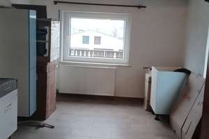 Modernisiertes Einfamilienhaus (DHH) mit 4 Zimmern in Amberg-Raigering – Die vollständige Adresse der Immobilie erhältst du vom Anbieter., 92224 Raigering, Amberg – Vorschaubild 5