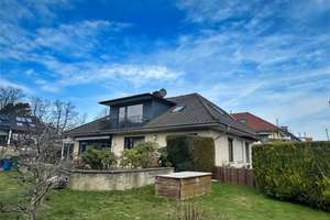 Zweifamilienhaus Nähe Speckenbüttler Park – Die vollständige Adresse der Immobilie erhältst du vom Anbieter., 27580 Lehe, Bremerhaven – Vorschaubild 2