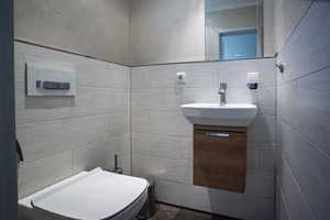 Property thumbnail 10