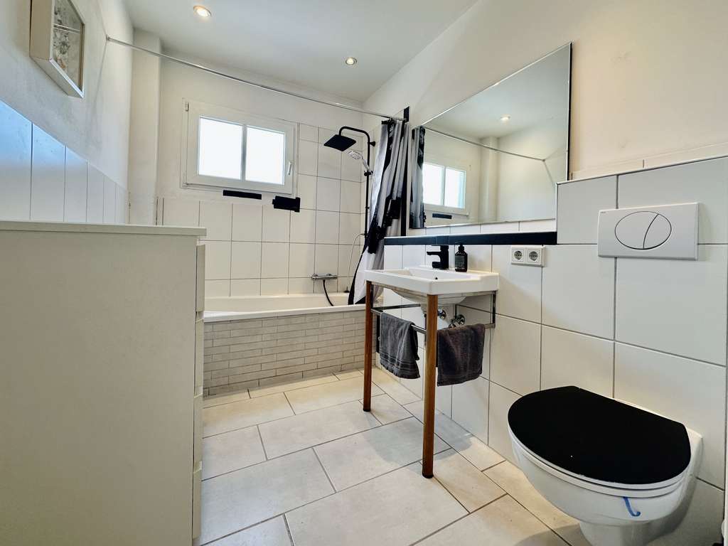 Immobilie in Barmstedt - Komfortables Wohnen auf einer Ebene – Doppelhaushälfte mit Teilkeller - Bild 3