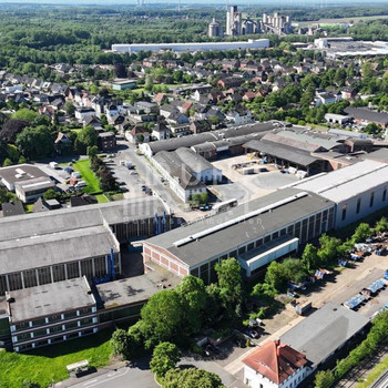 Attraktive Lagerflächen an der A2 | großzügige Deckenhöhe | RUHR REAL