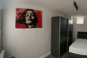 Kapitalanlage - voll möblierte 2-Zimmer-Wohnung mit Terrasse in Jena – Die vollständige Adresse der Immobilie erhältst du vom Anbieter., 7745 Ammerbach, Jena – Vorschaubild 4