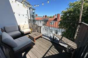 Bright top-floor 2-room flat with private roof terrace — in the heart of Friedrichshain! – Lehmbruckstraße 0, 10245 Friedrichshain, Berlin – Vorschaubild 1