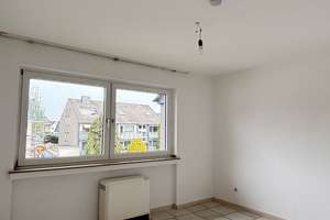 Wunderschöne 2,5-Zimmer-Wohnung in ruhiger Lage von Bottrop – Fontanestraße 28, 46242 Fuhlenbrock, Bottrop – Vorschaubild 2