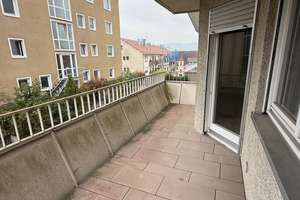 Helle 2-Zimmer-Wohnung mit Balkon im 2. OG in Stuttgart-Untertürkheim zu vermieten – Klabundeweg 12, 70327 Untertürkheim (Ortsteil), Stuttgart – Vorschaubild 5