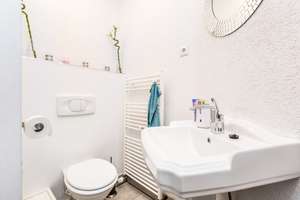 Kölner Familienhaus mit Appartments - Lukrative AIRBNB Lizenz in Toplage – Die vollständige Adresse der Immobilie erhältst du vom Anbieter., 51063 Mülheim (Ortsteil), Köln – Vorschaubild 25